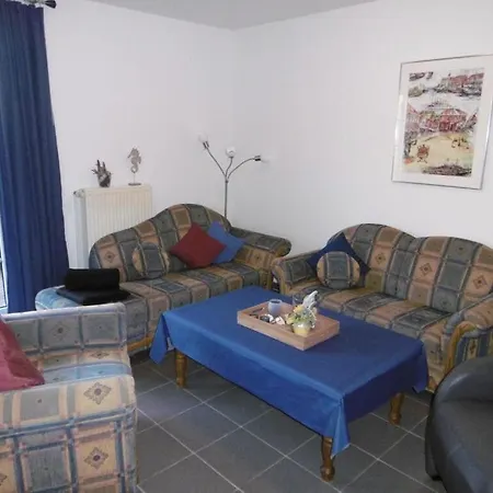Strandraeubernest Comfortable 度假居 *